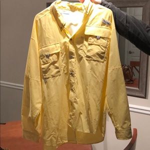 Columbia PFG shirt. Size Large. Wore once.